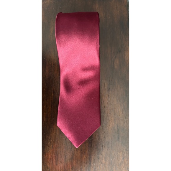 Croft & Barrow Men's Burgundy Red Necktie Business Career‎ Party Tie - Picture 9 of 10